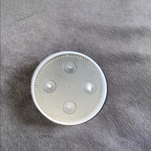Amazon echo dot!!! - Picture 3 of 4
